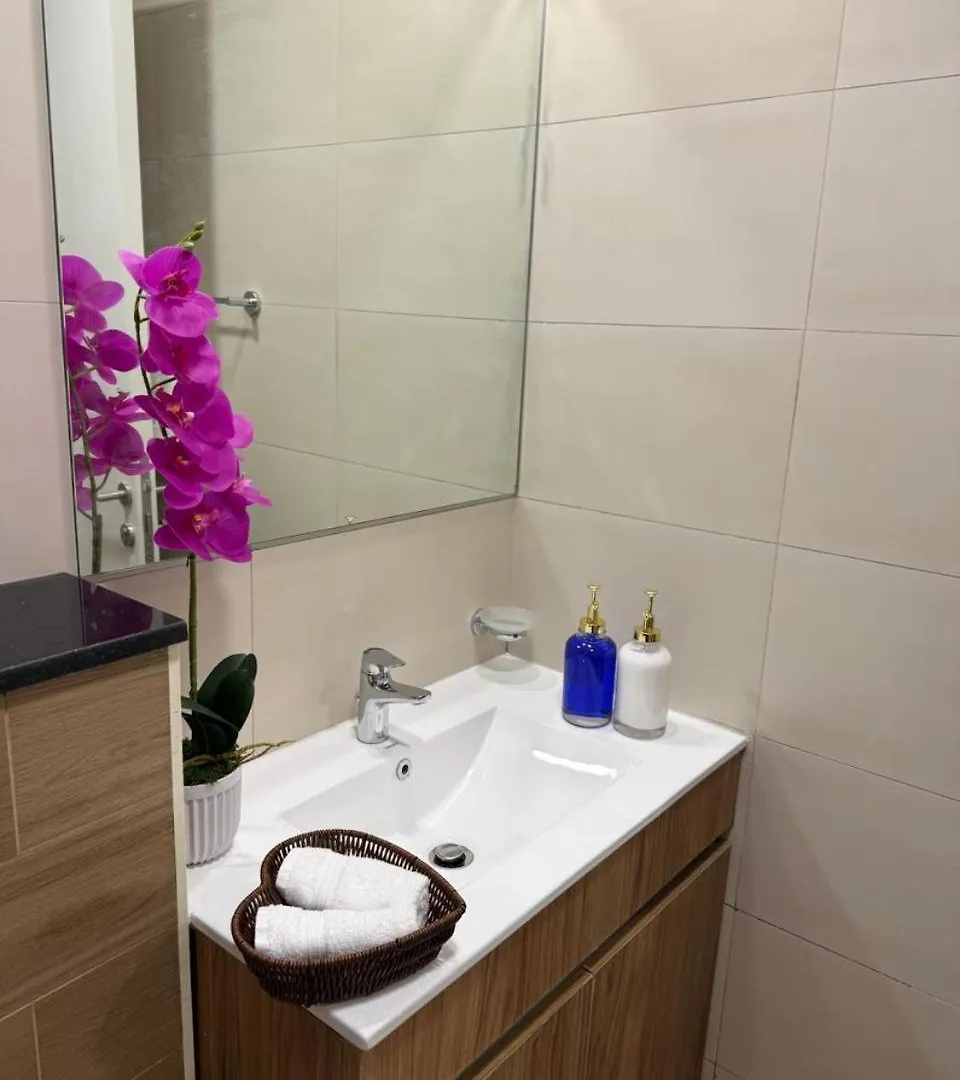 Al Maryah Studio Near Cleveland And Galleria Mall 1 Abu Dhabi 0*,  United Arab Emirates